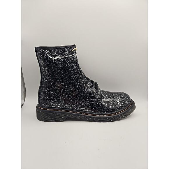 NEW Dr. Martens Cosmic Glitter Lace Up Ankle Boots Black Unisex Boys 5 Girls 6 - Picture 2 of 8